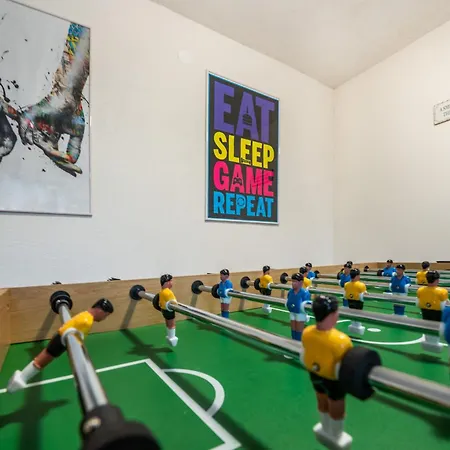 Niko With Heated Pool Villa *